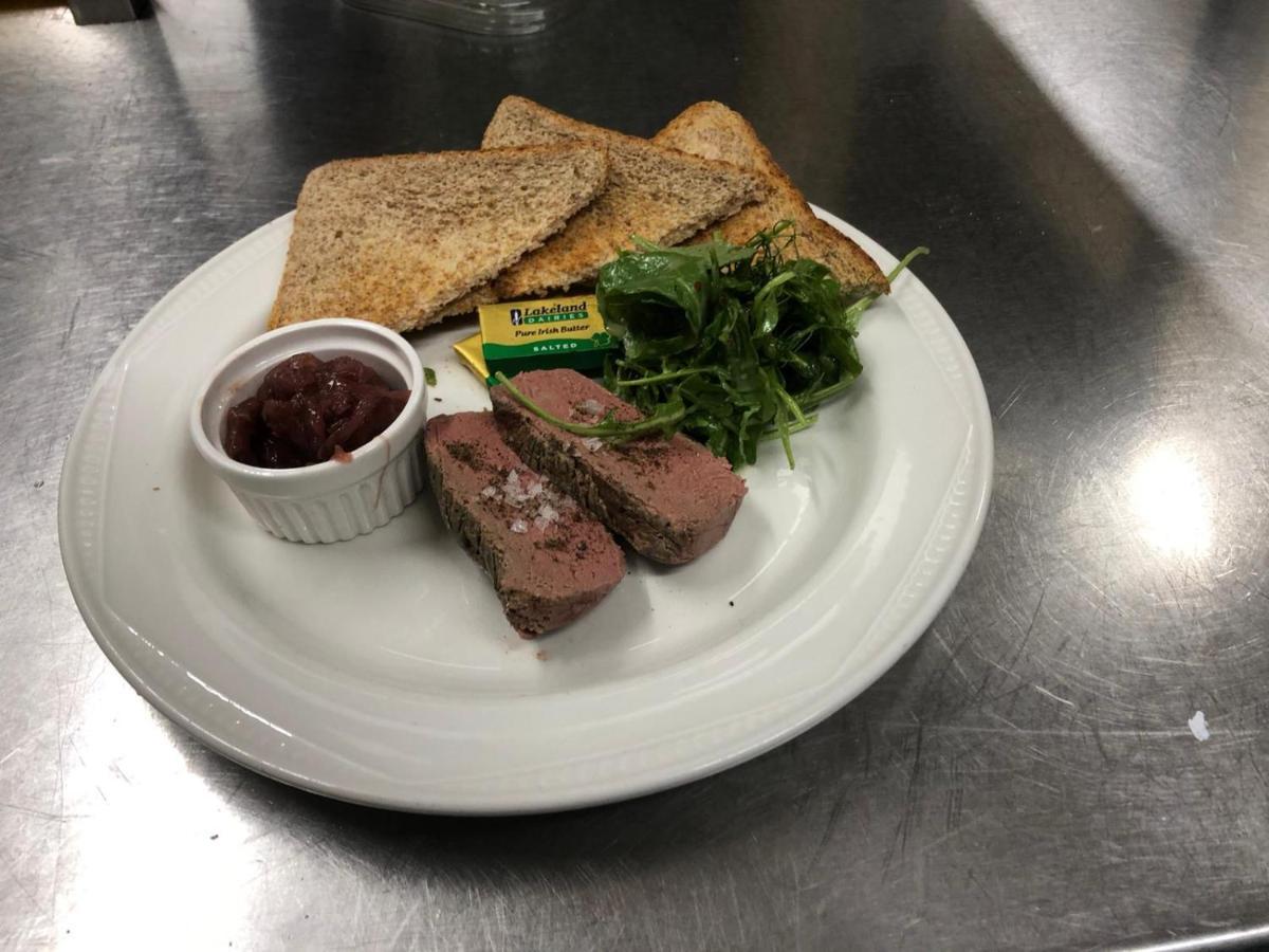 The Thelbridge Cross Inn 크레디톤 외부 사진