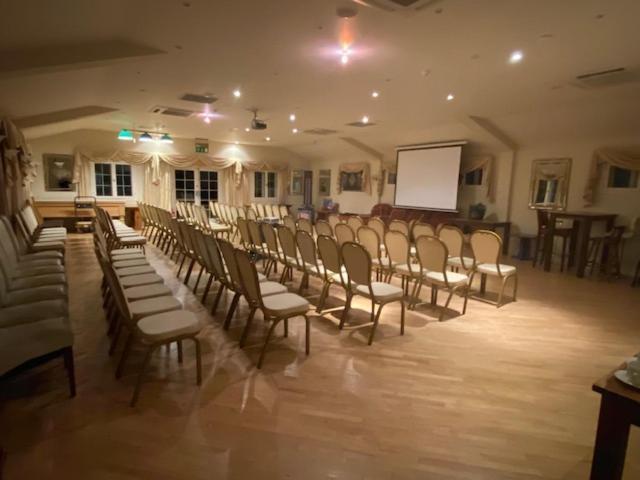 The Thelbridge Cross Inn 크레디톤 외부 사진